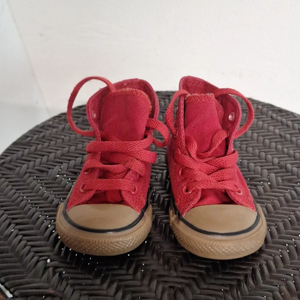 Converse Red W / Gum Sole Toddler Kids Sz 5 High Top